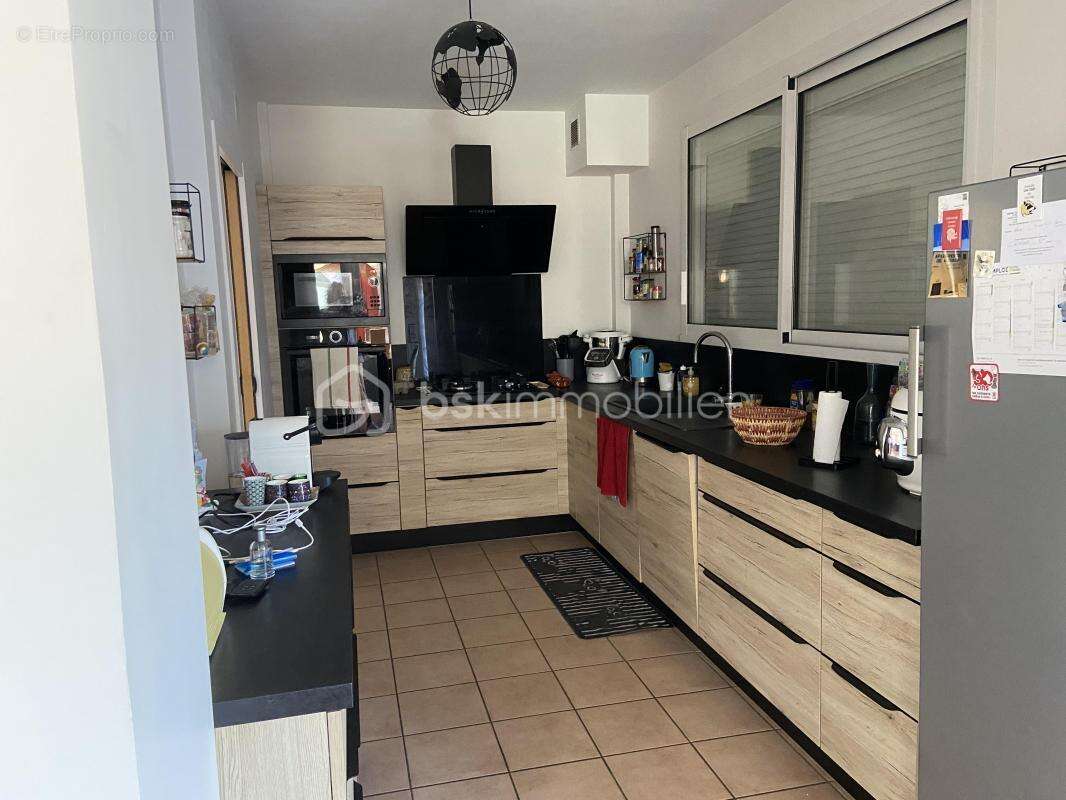 Maison  avec piscine à vendre : Profitez de l'évasion en ville ! - photo 11