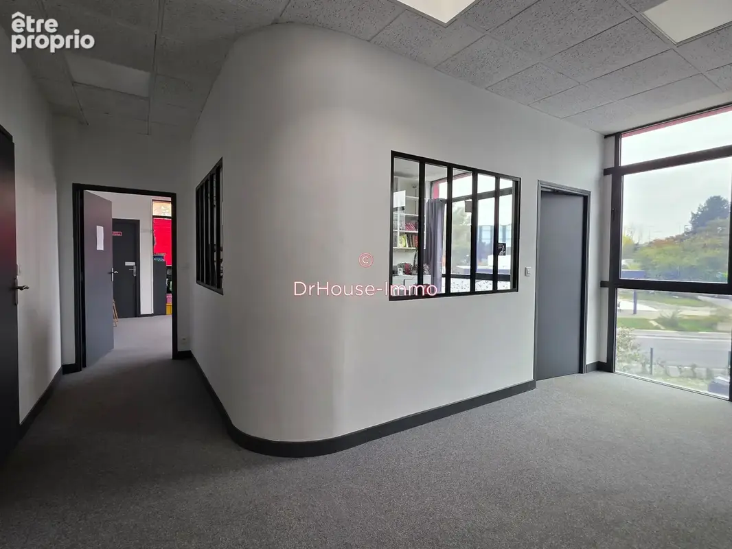 Commerce 600 m² à vendre à Villeneuve-D'ascq (59650) - photo 5