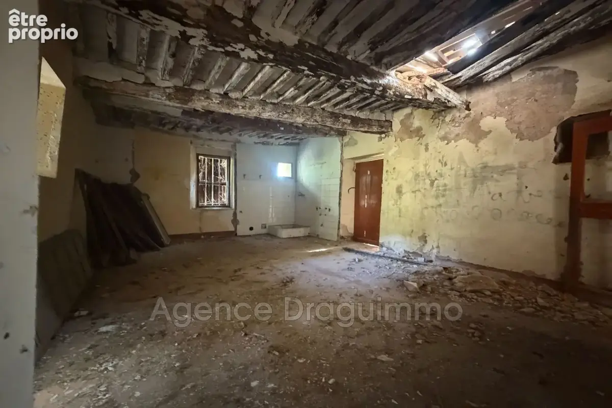 Maison 6 pièces 136 m² à vendre à Draguignan (83300) - photo 5