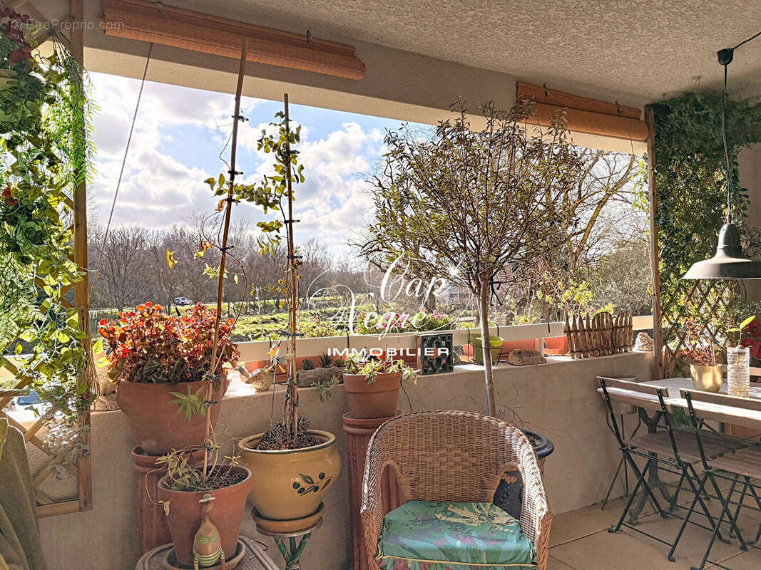 Appartement t3 clé en main avec parking à vendre à l'entrée de cogolin - golfe de saint tropez - photo 18
