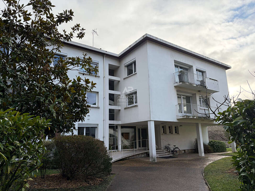 Appartement Maisons Laffitte 3 pièce(s) - balcon - 2 chambres - entrée de parc - calme - photo 8