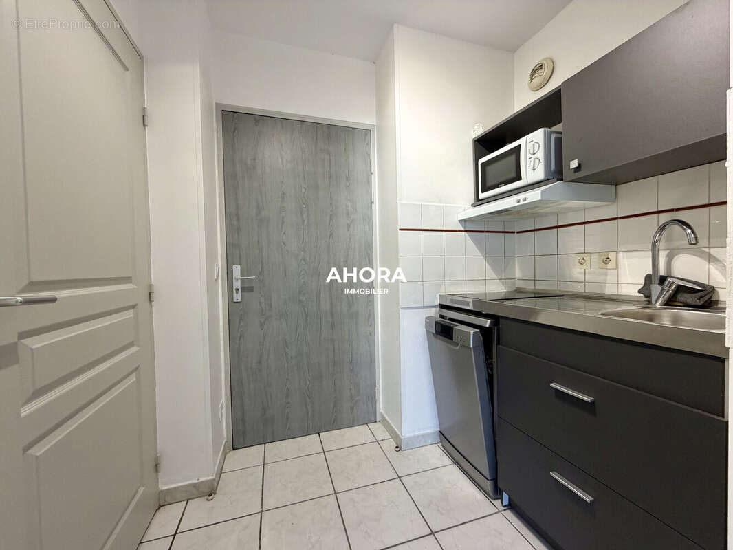 Appartement à MARSEILLE-9E