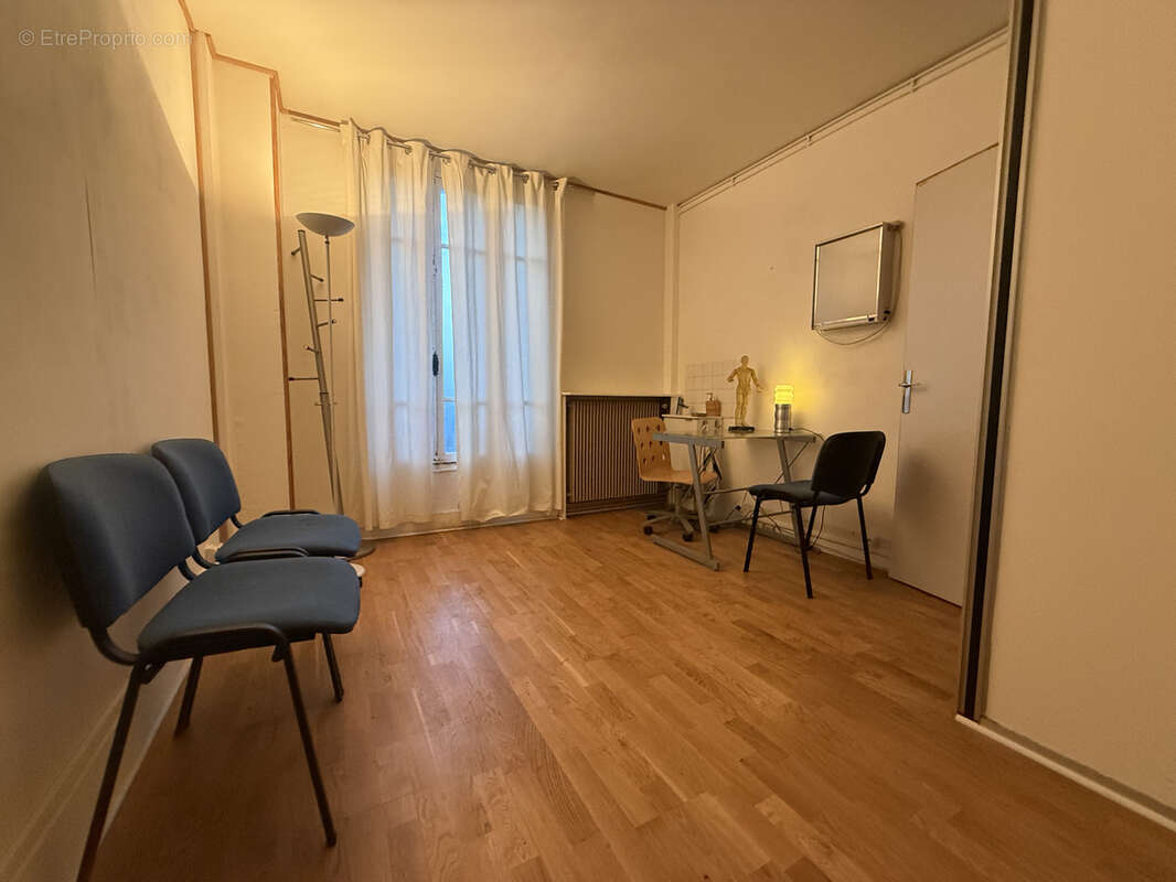 Autre à AULNAY-SOUS-BOIS