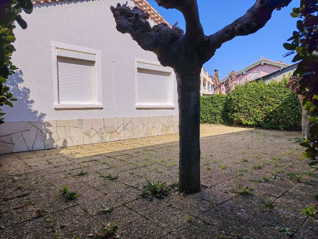 Maison à VALRAS-PLAGE