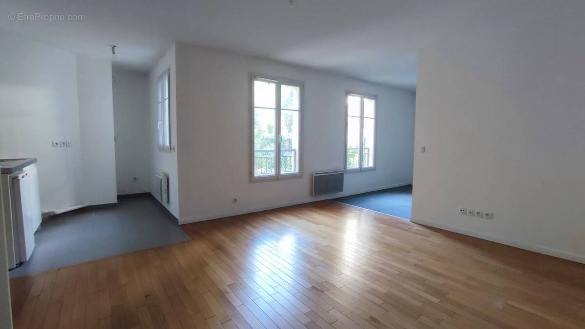 Appartement à CHAVILLE