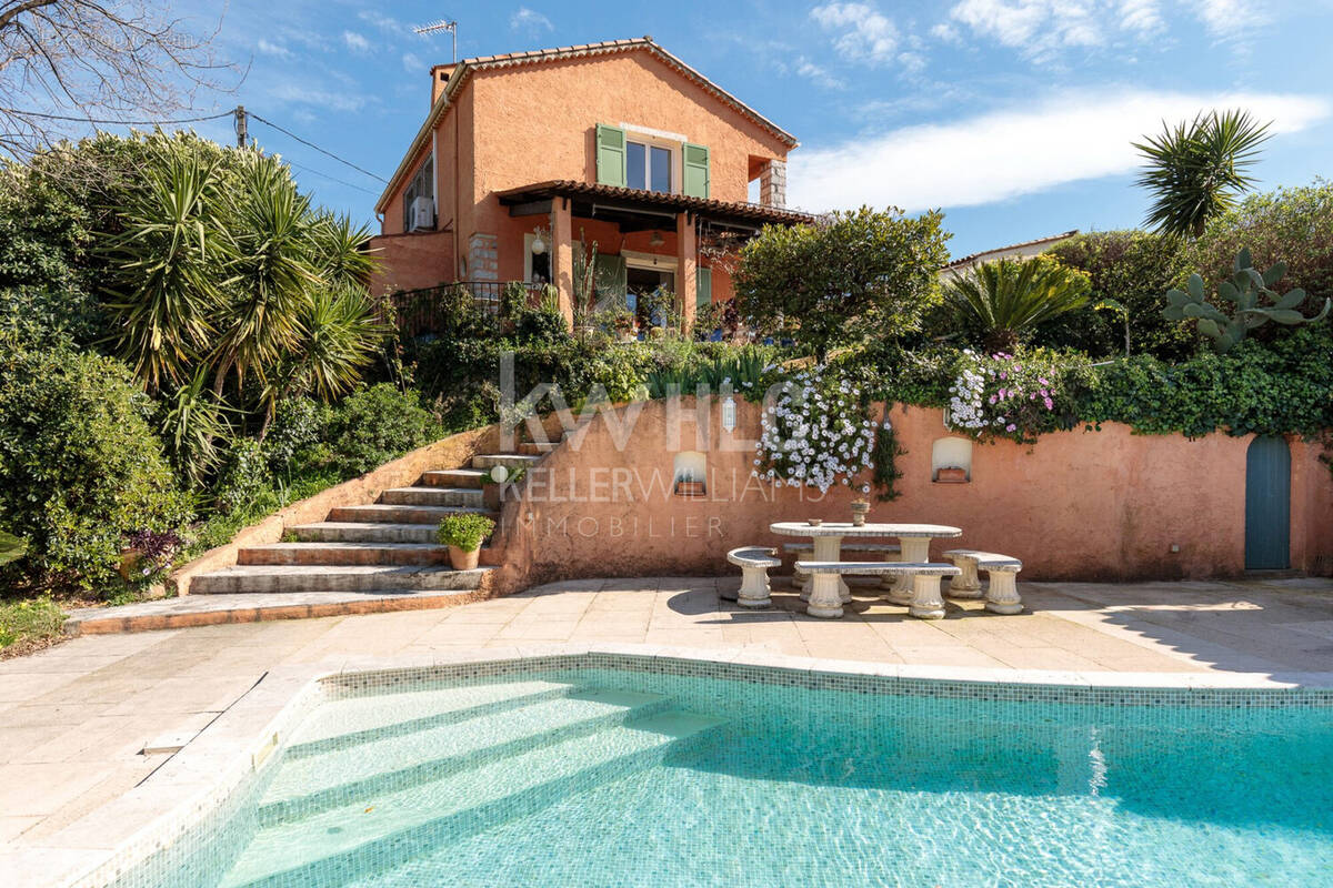 Maison à PEGOMAS