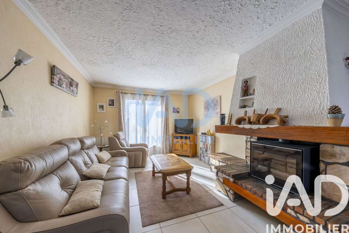 Photo 6 - Maison à BOUSSY-SAINT-ANTOINE