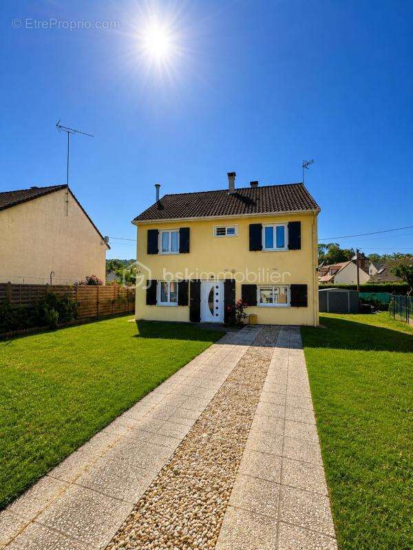 Maison familiale avec suite parentale, à pied de la gare de Gisors - photo 21