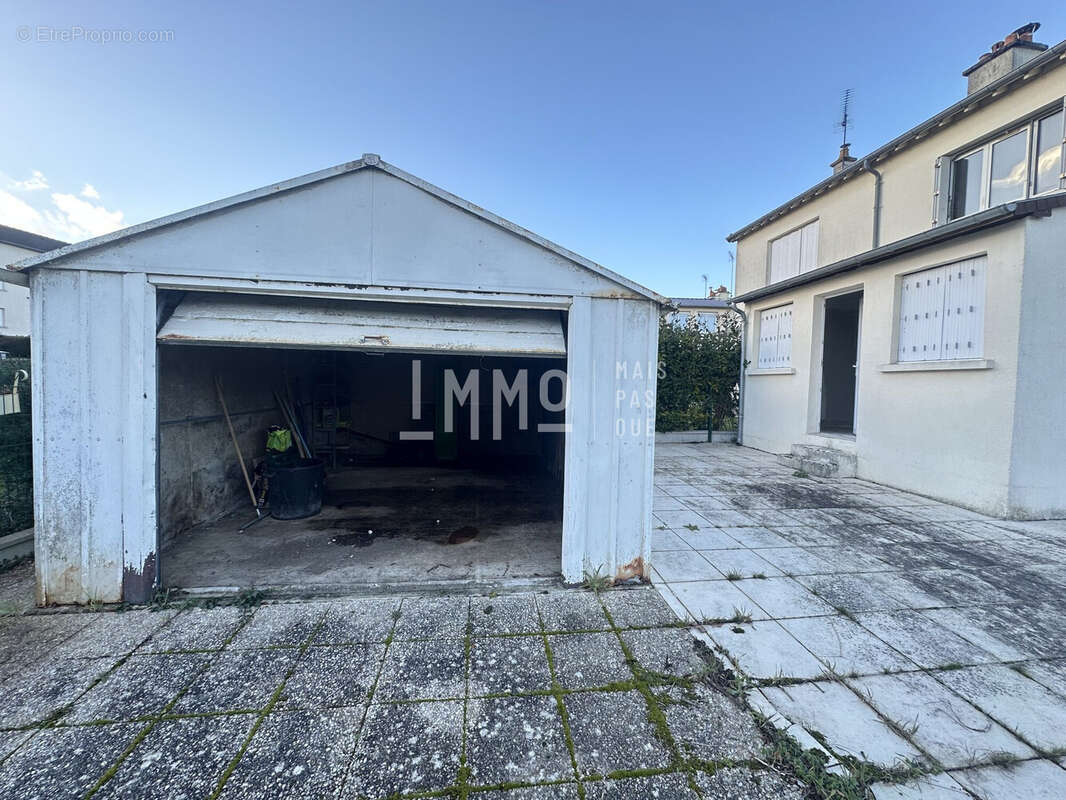 Maison 65 m² à Besse-Sur-Braye  - photo 7