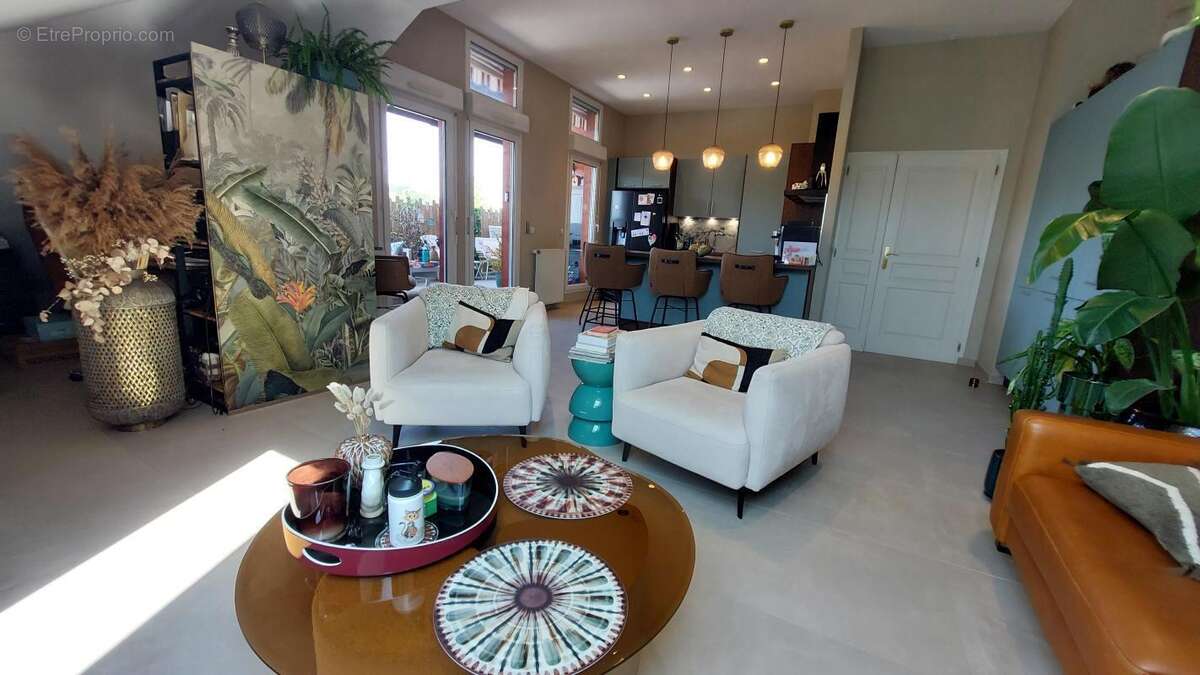 Appartement à LA BALME-DE-SILLINGY