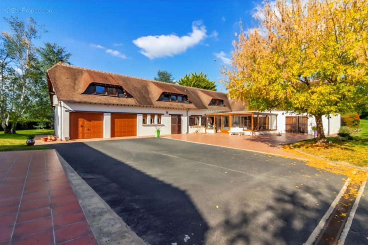 Maison à DAMPIERRE-EN-GRACAY