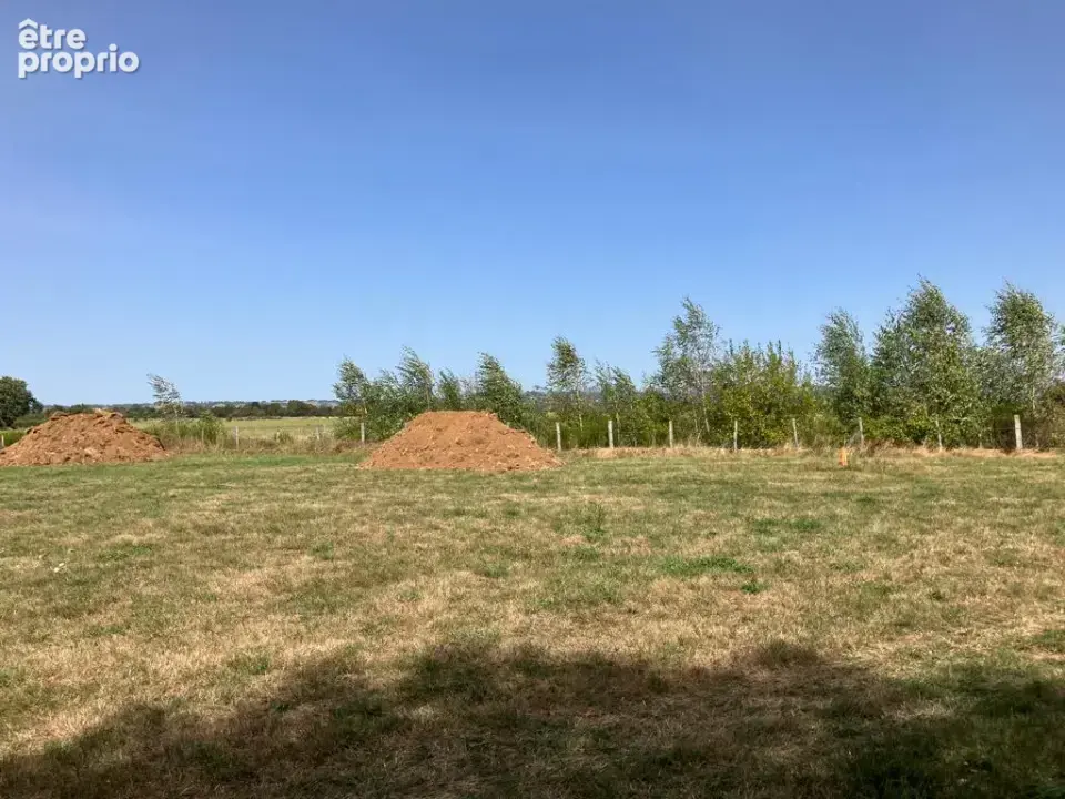Terrain 512 m² à Arpajon-Sur-Cere  - photo 2