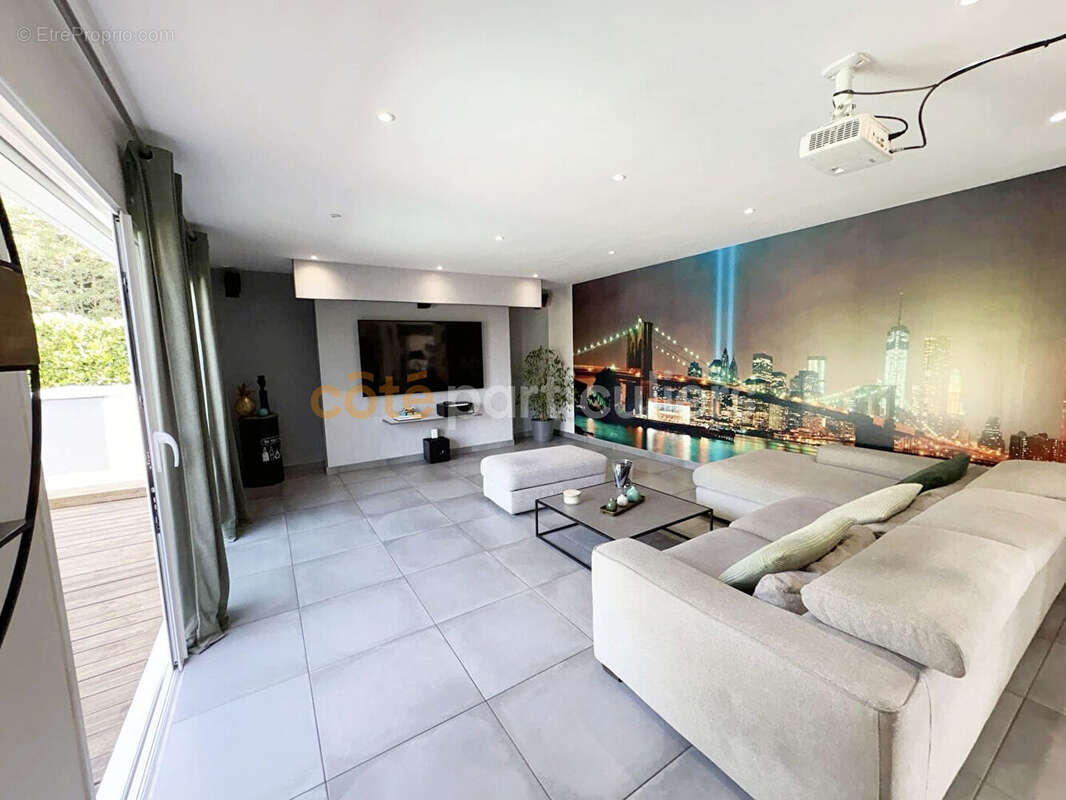 Maison contemporaine de plain-pied avec piscine - photo 4