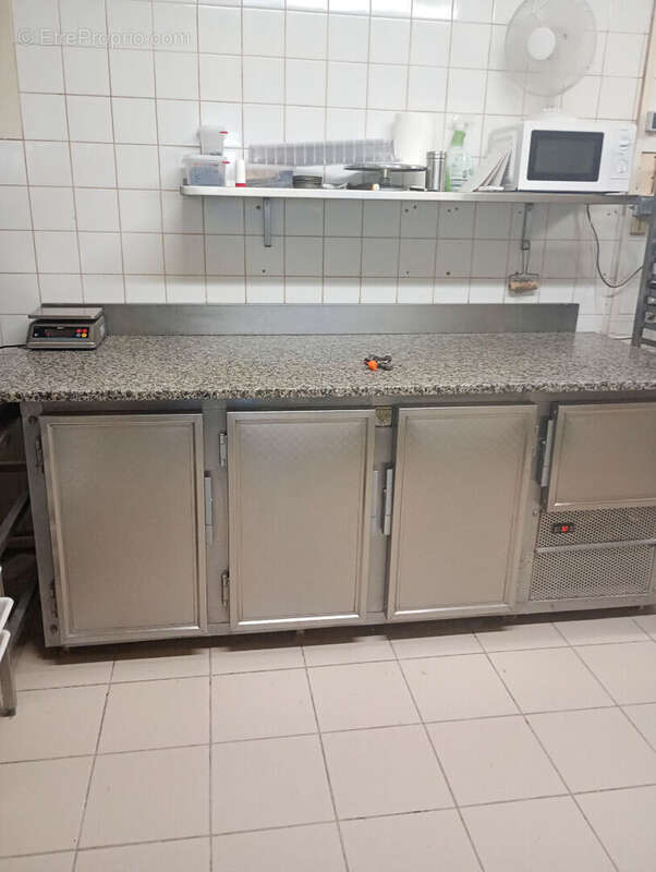 Commerce à LARMOR-PLAGE