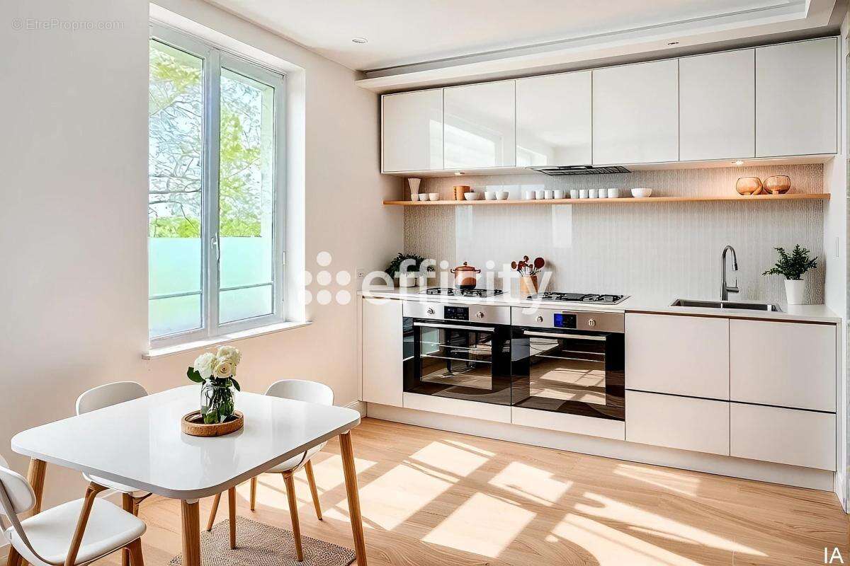 Maison 200 m² à Villebon-Sur-Yvette  - photo 4