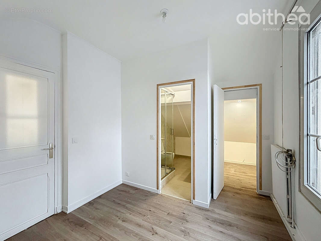 Maison à CHOISY-LE-ROI