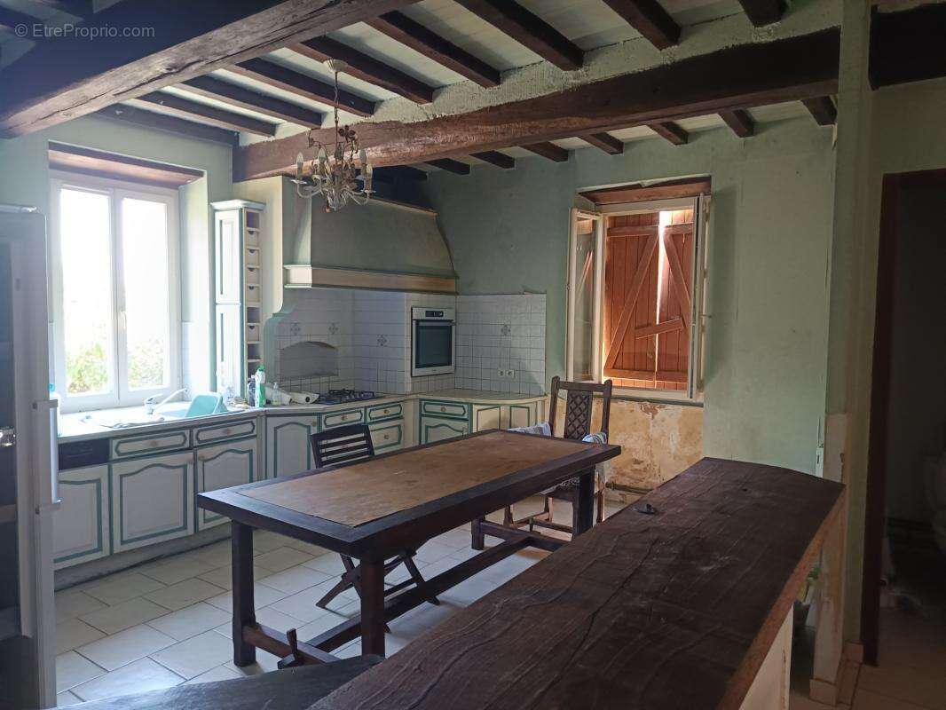 EXCLUSIVITÉ – Superbe Bâtisse Gasconne du XIXᵉ siècle (260 m²) – Parc de 4 500 m² - photo 6