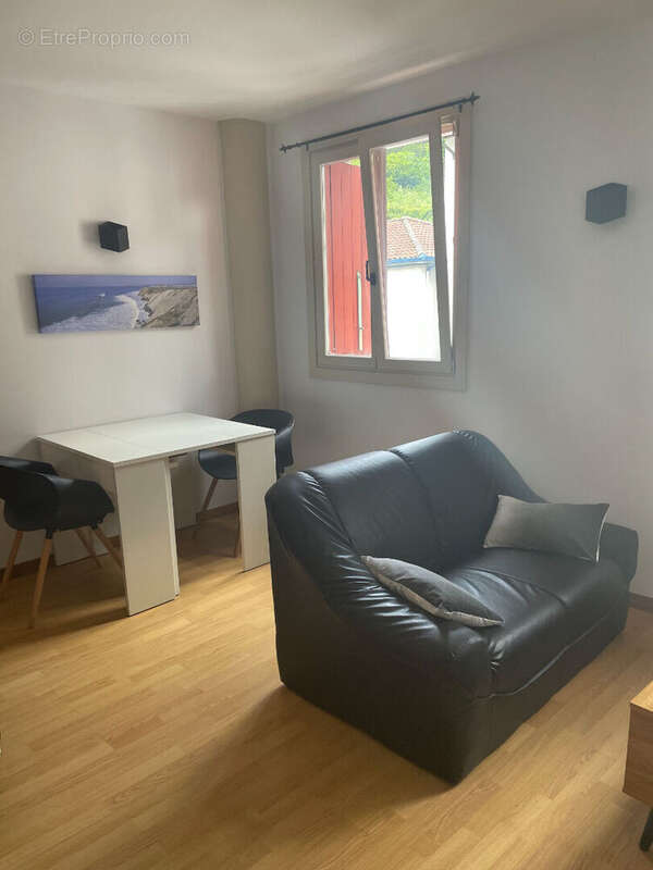 Appartement à URRUGNE