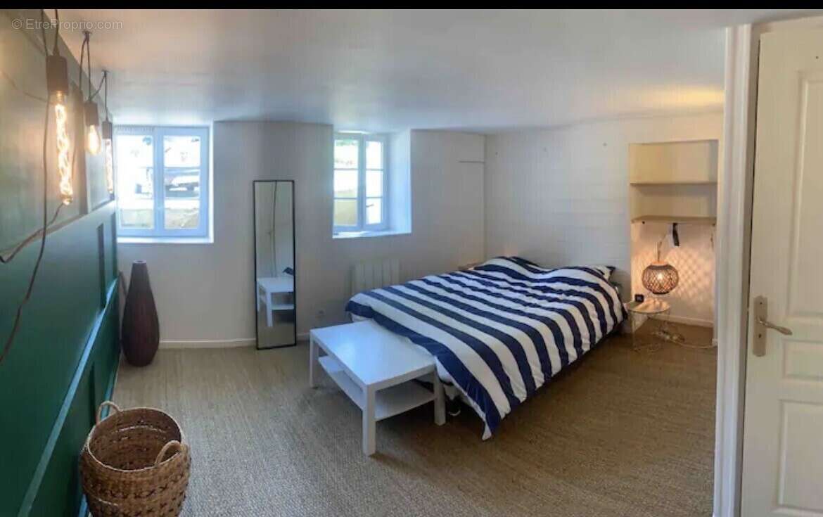 Appartement à MESCHERS-SUR-GIRONDE