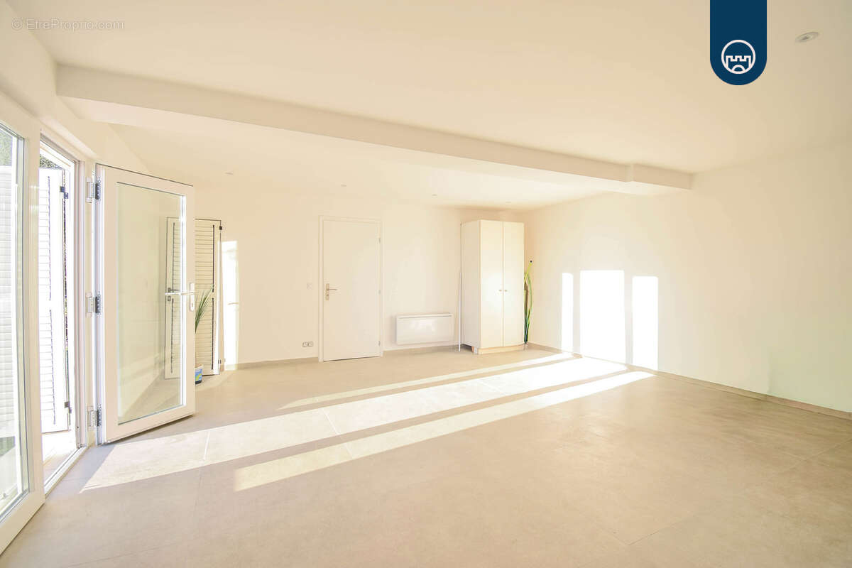 Maison à SAINT-ANDRE-DE-LA-ROCHE