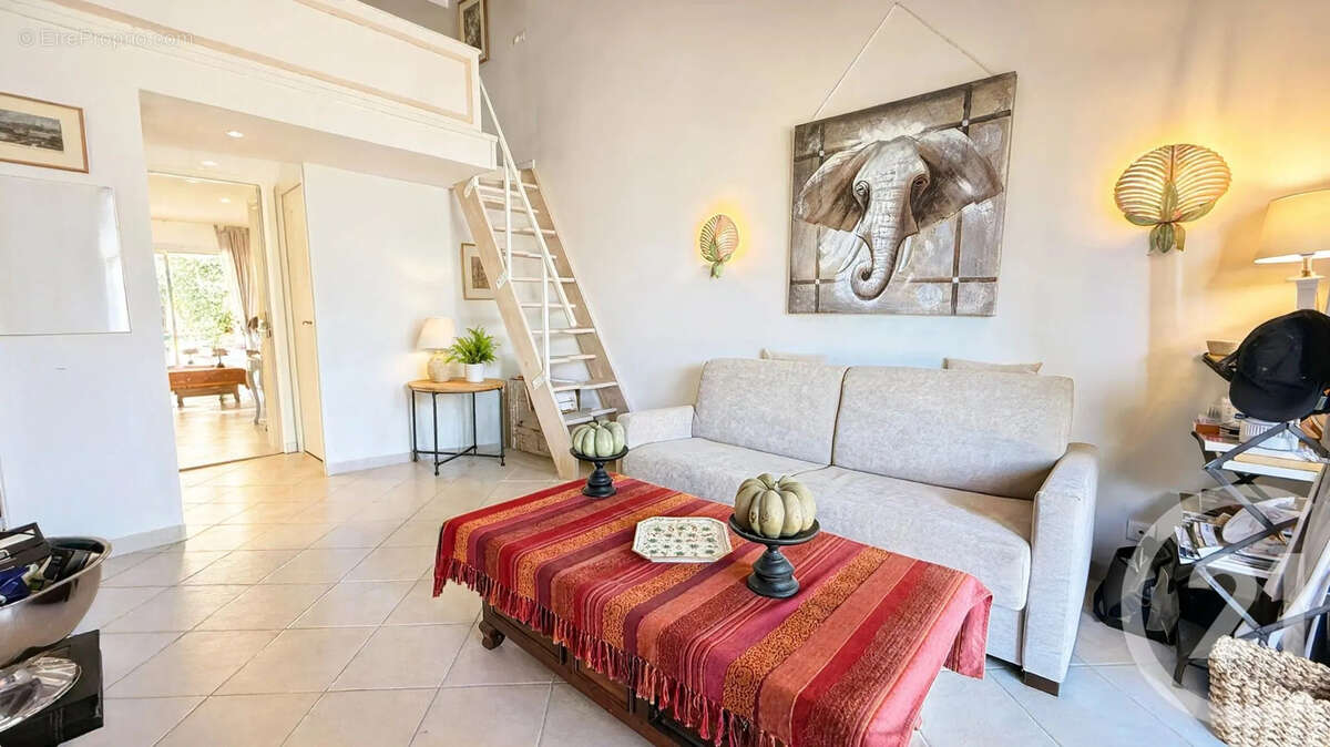Maison 46 m² à Biot  - photo 8