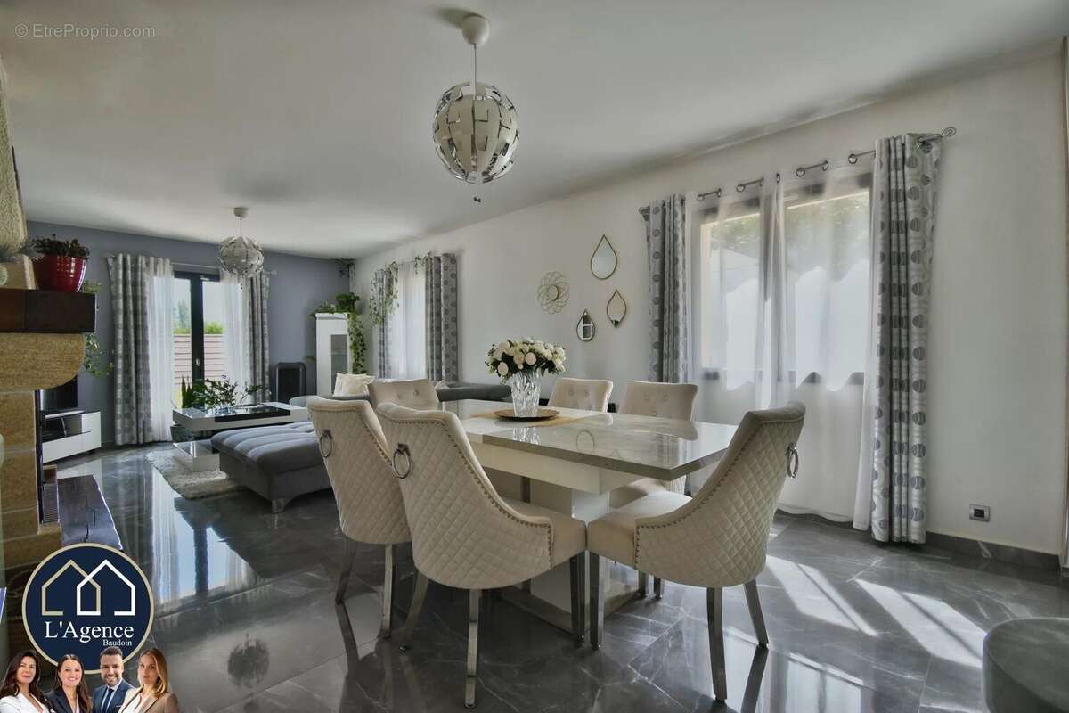 Maison 260 m² à Maintenon  - photo 4