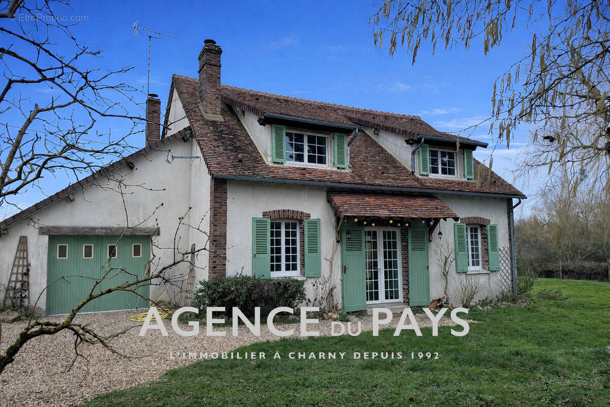 Maison à CHAMBEUGLE