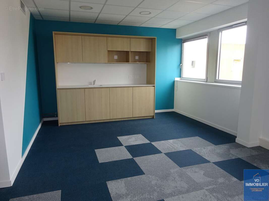 Commerce 171 m² à Toulouse  - photo 4