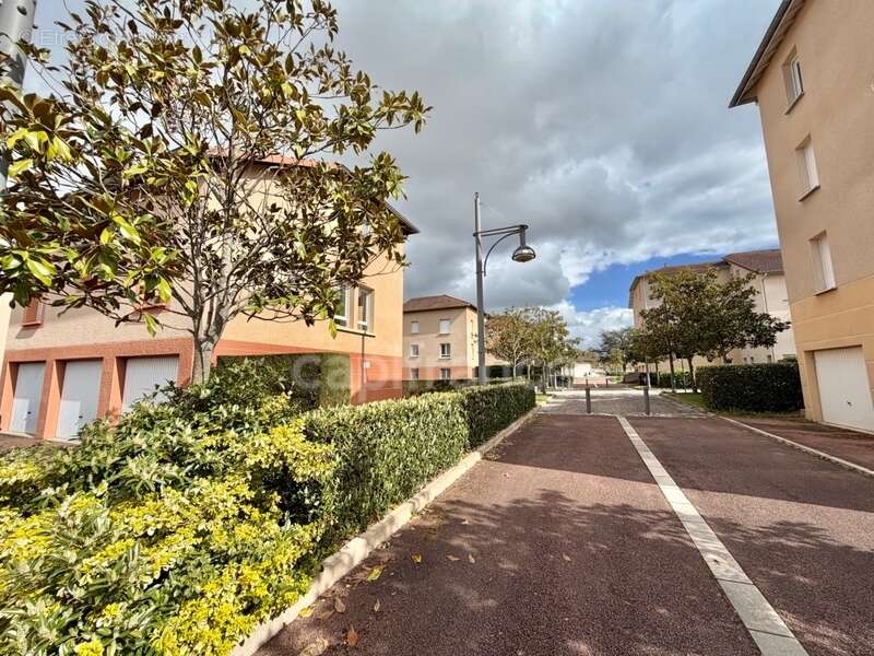 Appartement à RIORGES