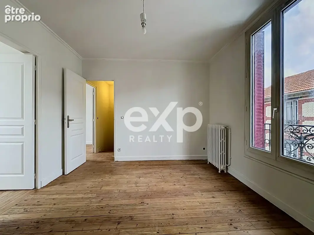 Maison 62 m² à Saint-Denis  - photo 5
