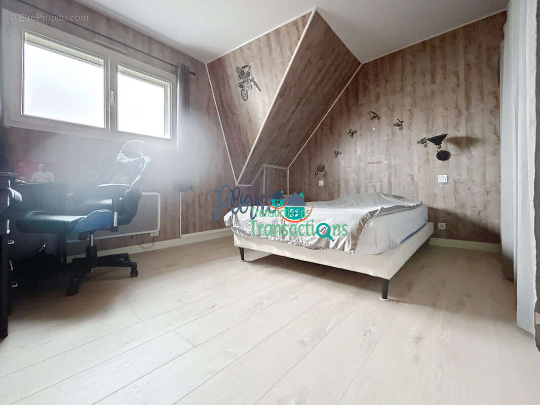 Maison à LILLEBONNE