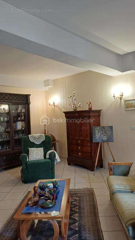 Appartement à DOURDAN