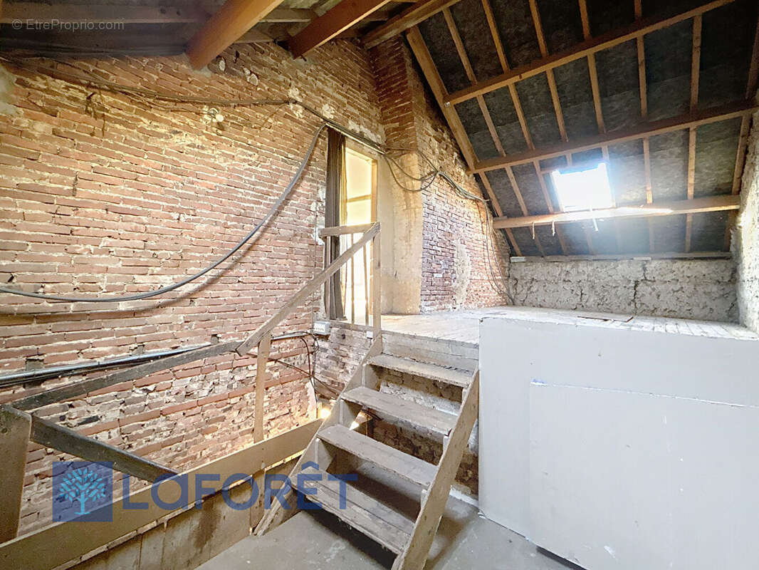 Maison à MONTIGNY-SUR-AVRE