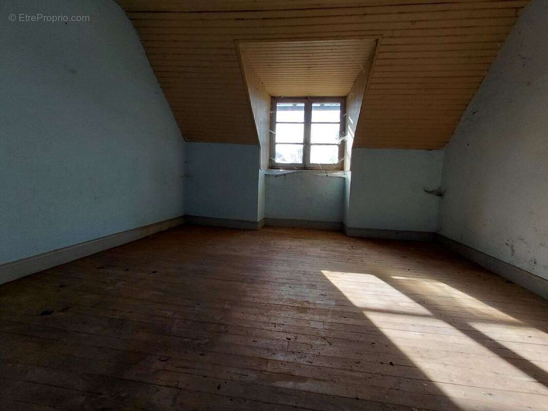 Maison à renover - photo 9