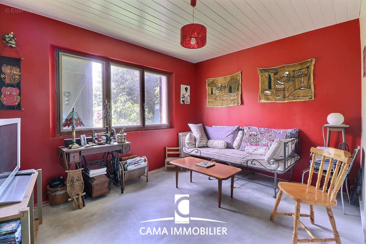 Maison à FONTENAY-LE-FLEURY