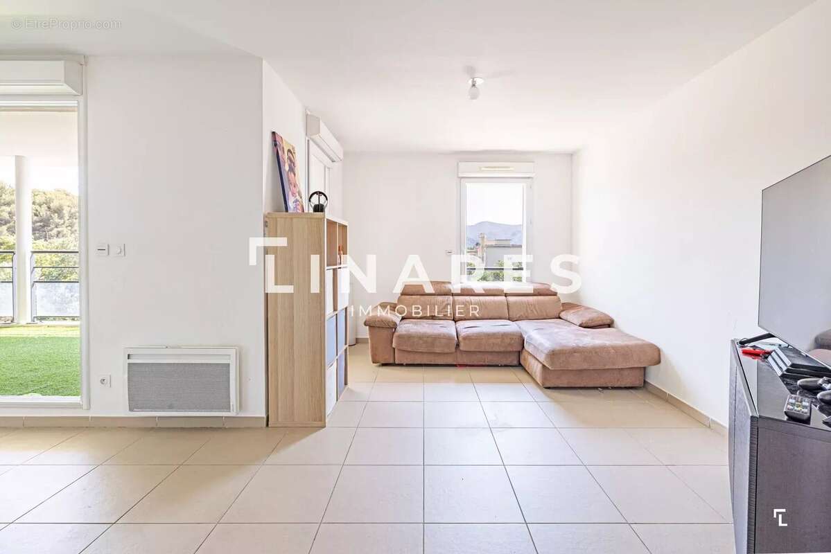 Appartement à MARSEILLE-11E