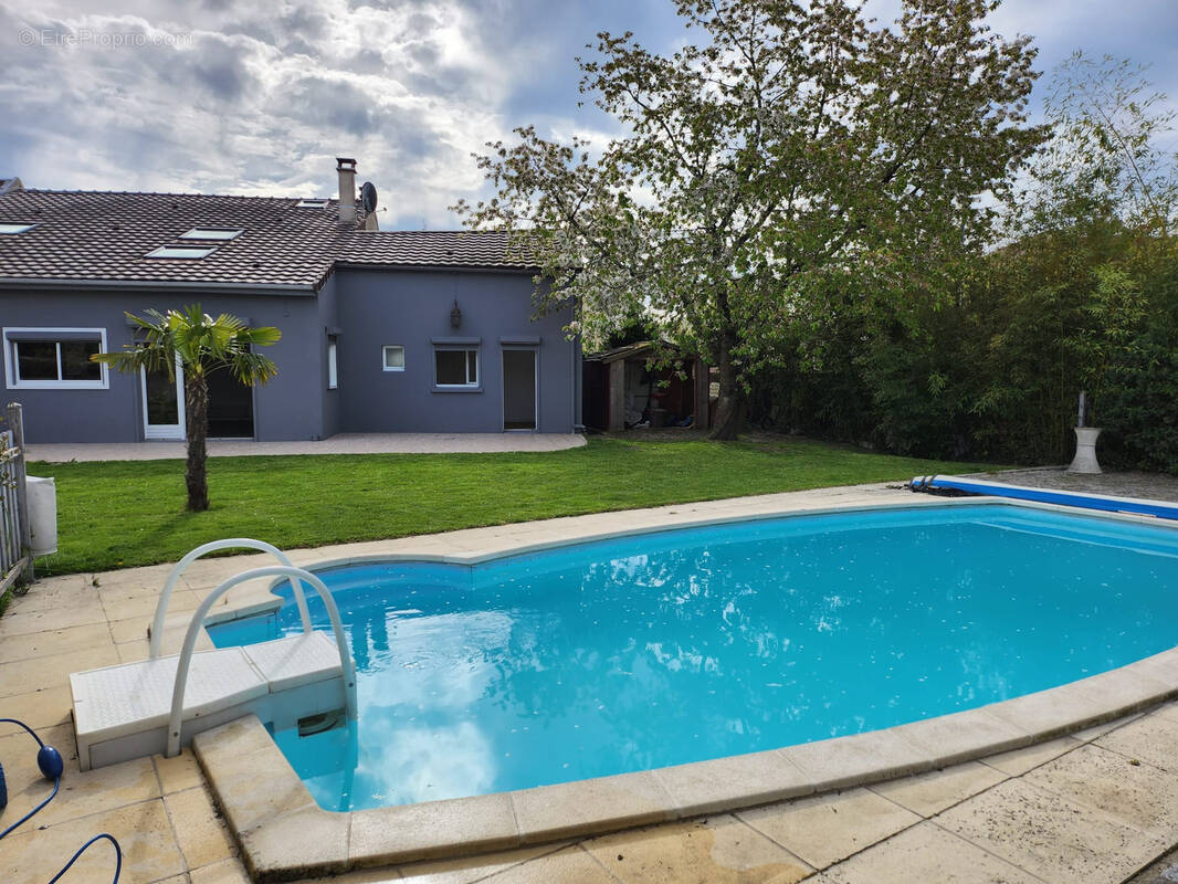 Maison à LES ALLUETS-LE-ROI