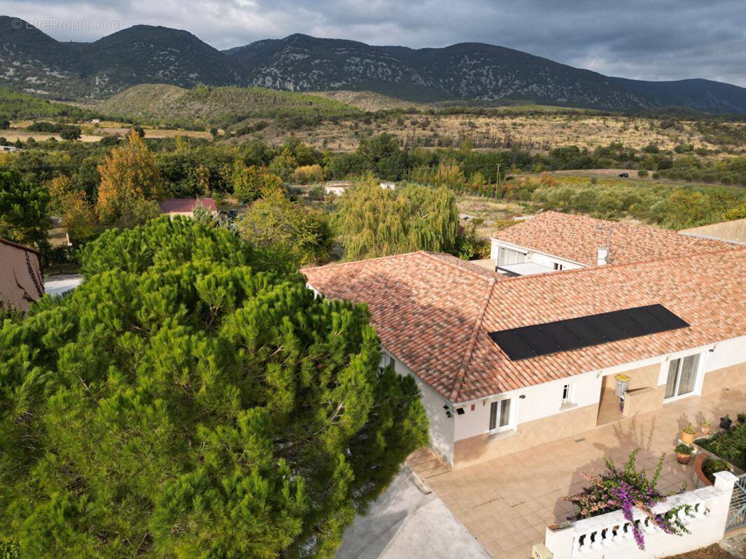 Maison à CAUDIES-DE-FENOUILLEDES