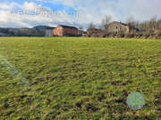 Terrain à SOLIGNAC-SUR-LOIRE