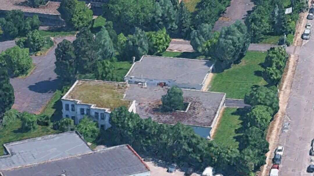 Commerce à SAINT-APOLLINAIRE