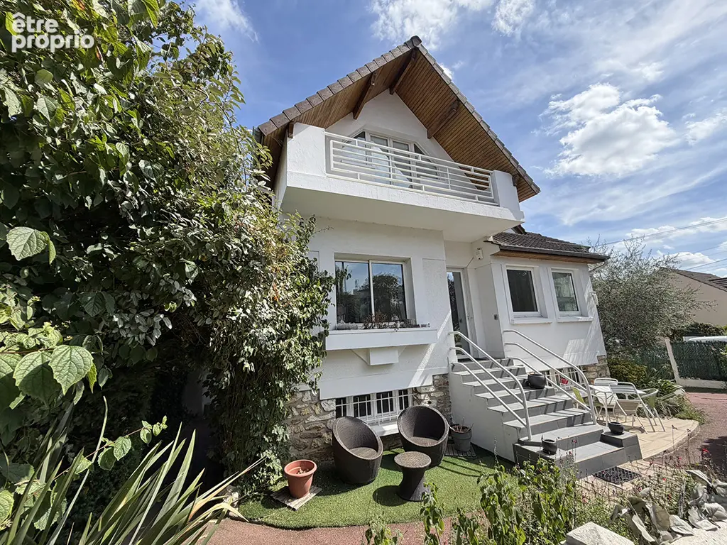 Photo Maison à Eaubonne au prix de 785 000€
