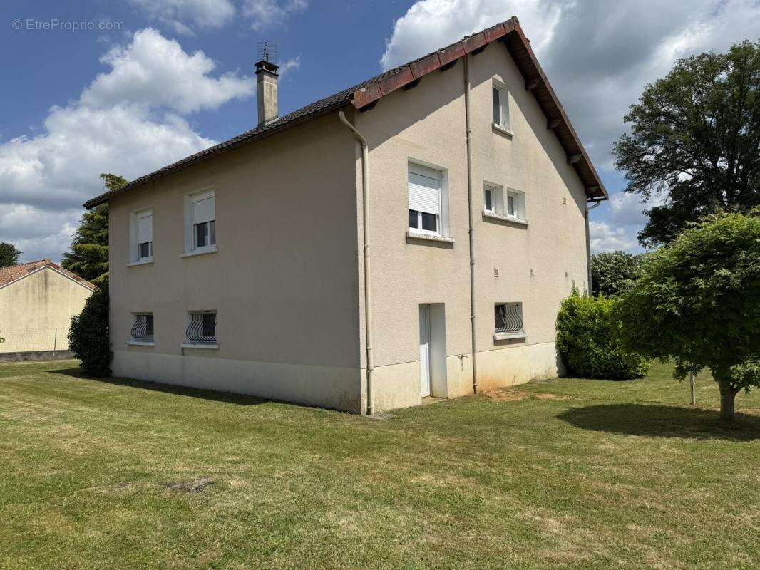 Maison à SAINT-BRICE-SUR-VIENNE