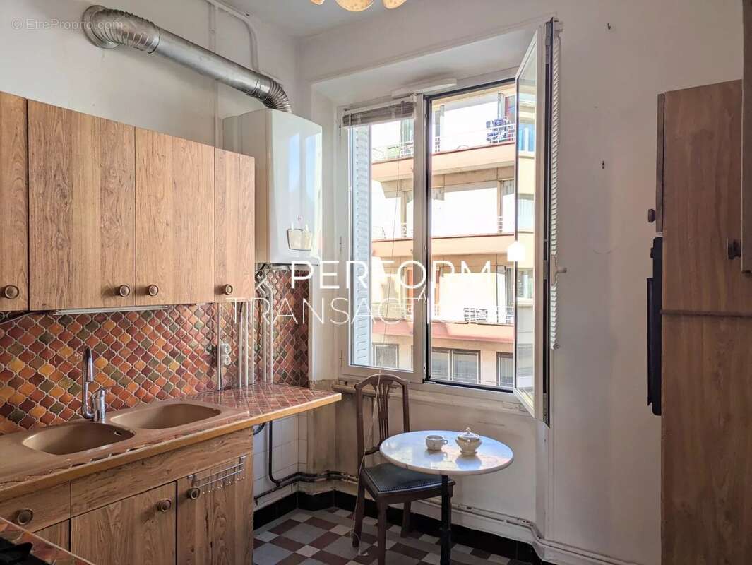 Appartement à FONTAINE