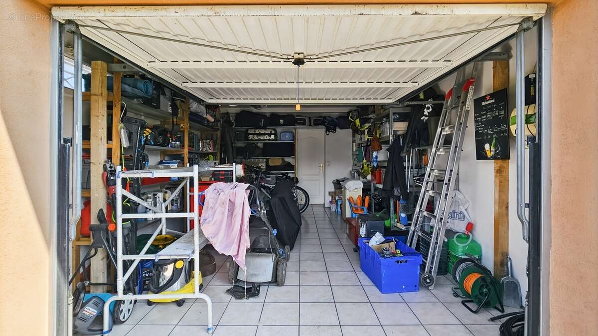 Maison à vendre 5 pièces, 4 chambres avec jardin et garage à LALOUBERE (65) - photo 30