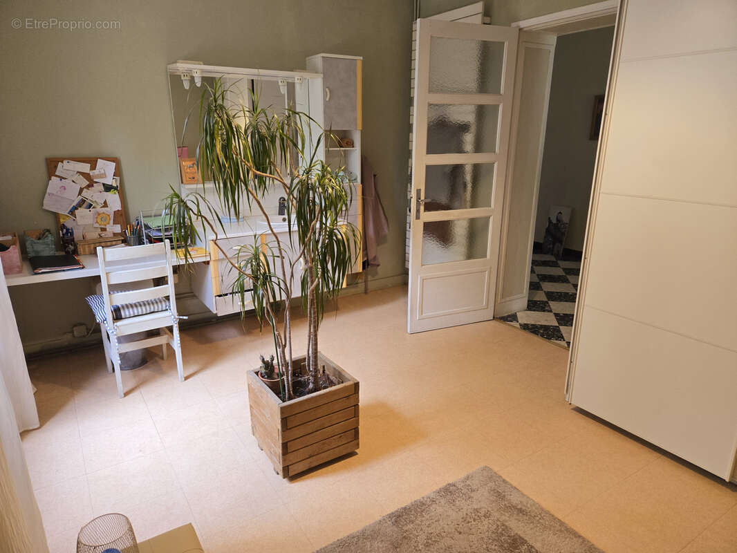 Maison à SAUGNACQ-ET-MURET