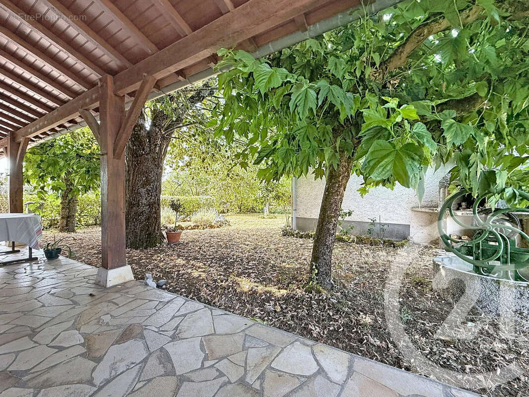 Maison 135 m² à Albias  - photo 12