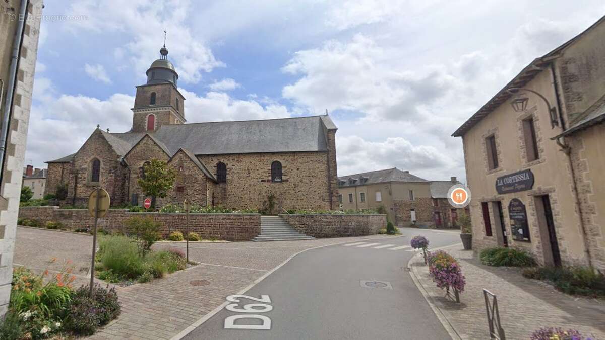 Terrain à SAINT-ARMEL