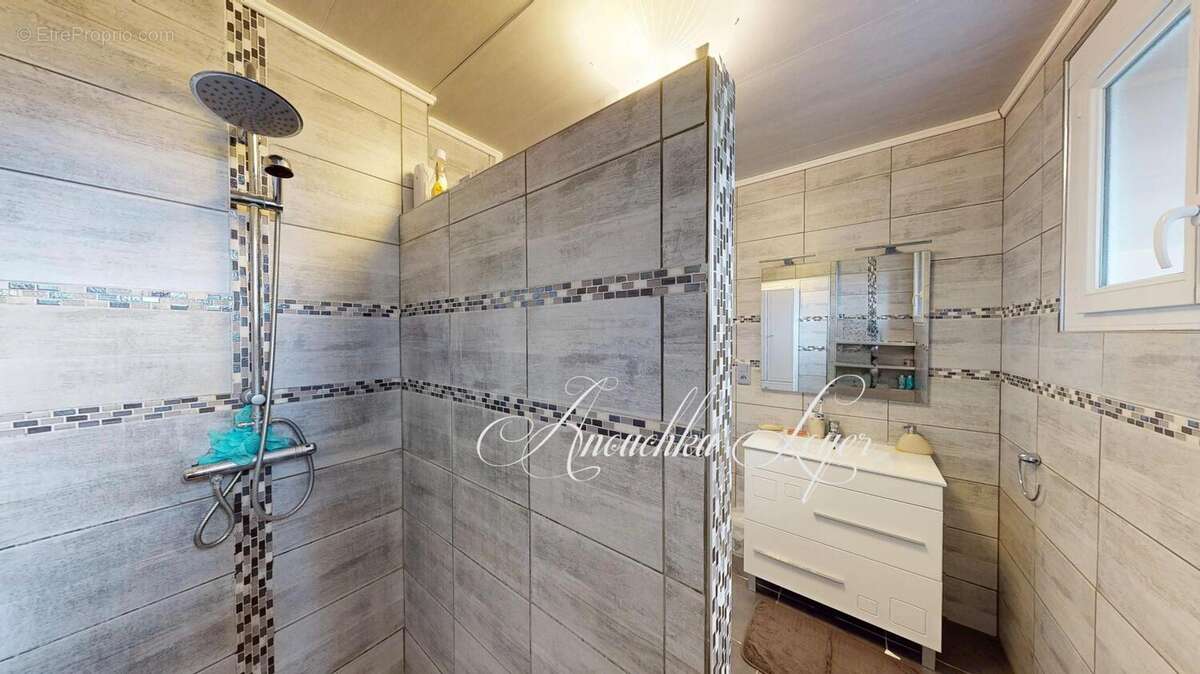 Maison 140 m² à Saint-Pardon-De-Conques  - photo 5