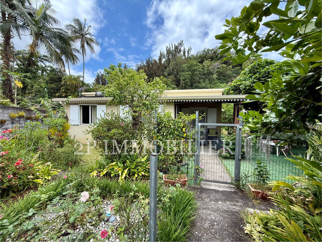 Maison à SAINT-JOSEPH