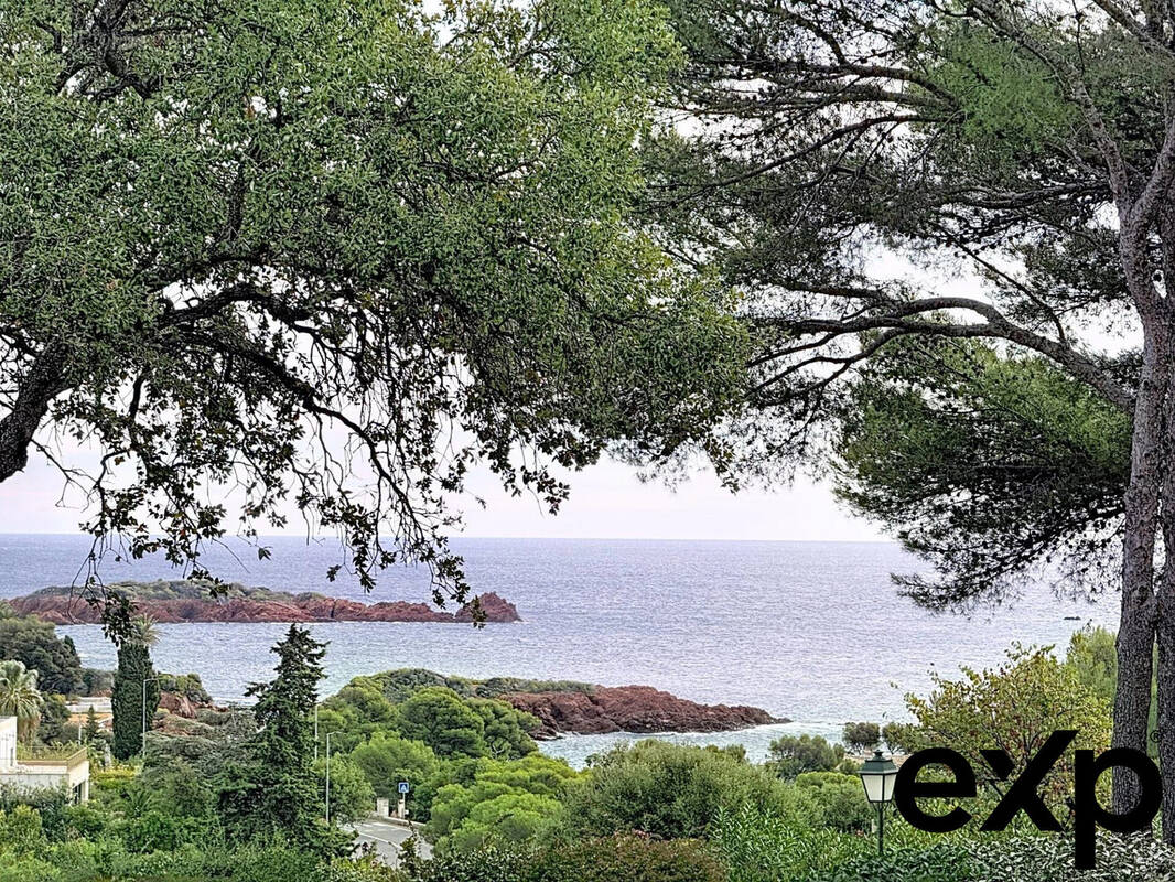 Maison à SAINT-RAPHAEL